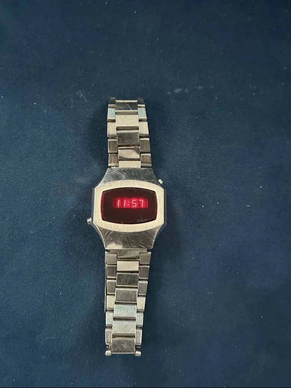 Vintage Sears & Roebuck R5 LED Red Digital Mens Watch 1970s New Battery Working